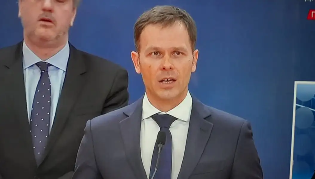 Radar: Vučić i Mali u septembru u državnoj kasi napravili veći minus nego za prethodnih osam meseci